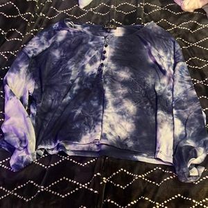 Long sleeve tie dye
